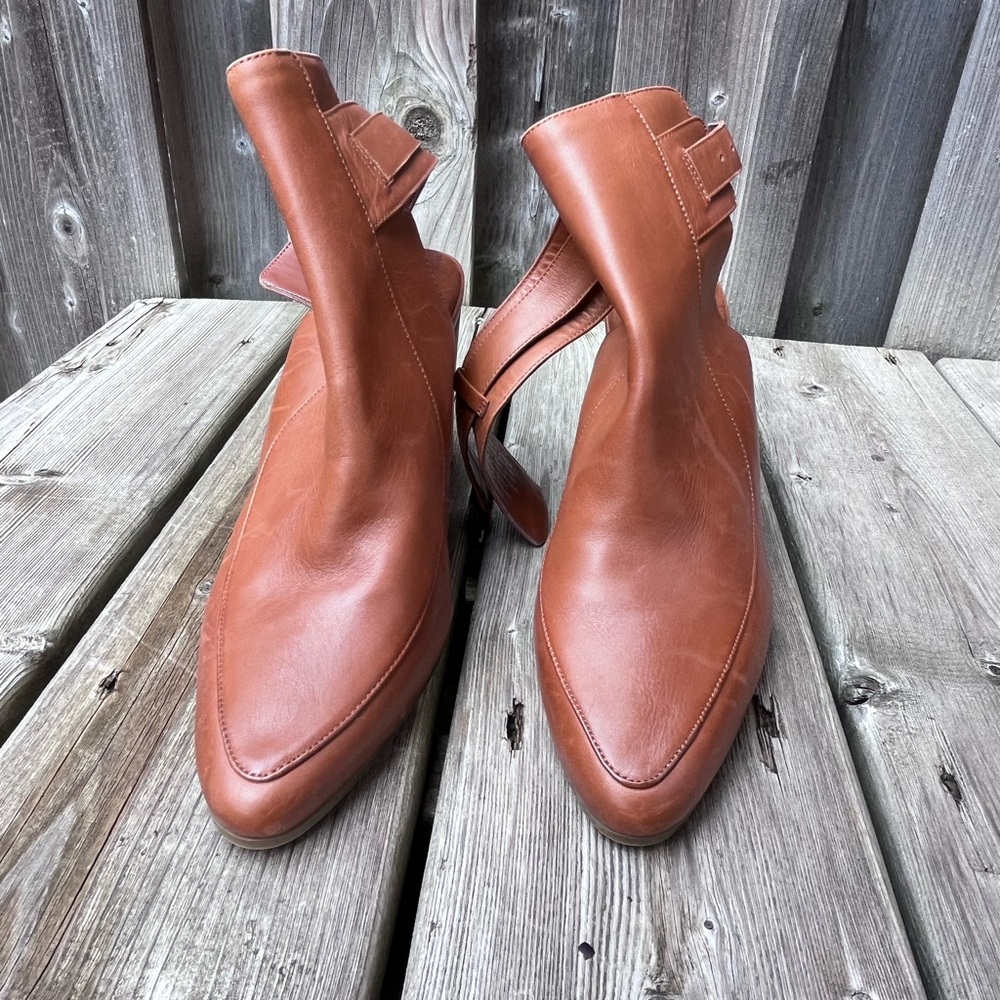 Aerosoles Distressed Heeled Ankle Strap Shoes Size 10M New